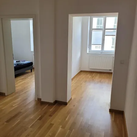 Am Bahnhof Ii Apartment