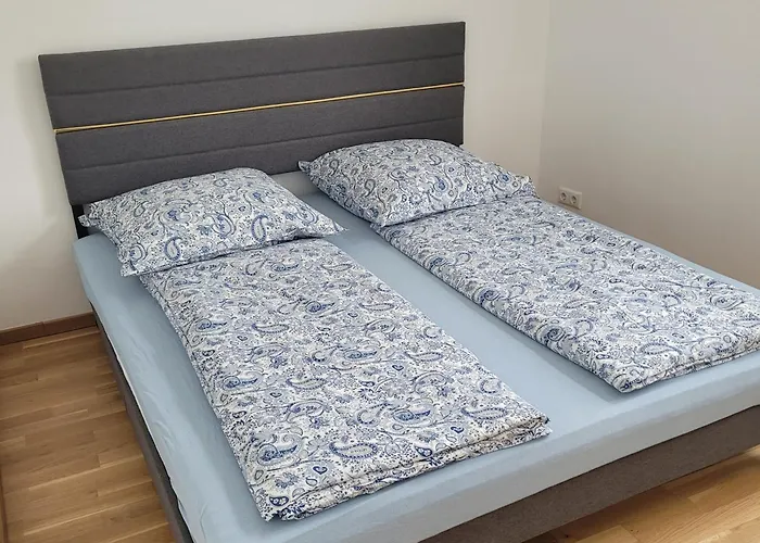 Am Bahnhof Ii Apartment
