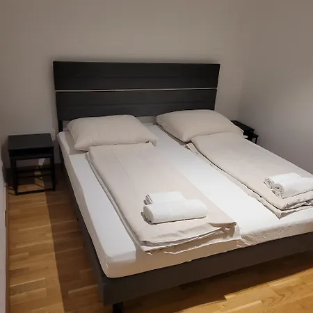 Apartman Am Bahnhof Ii *
